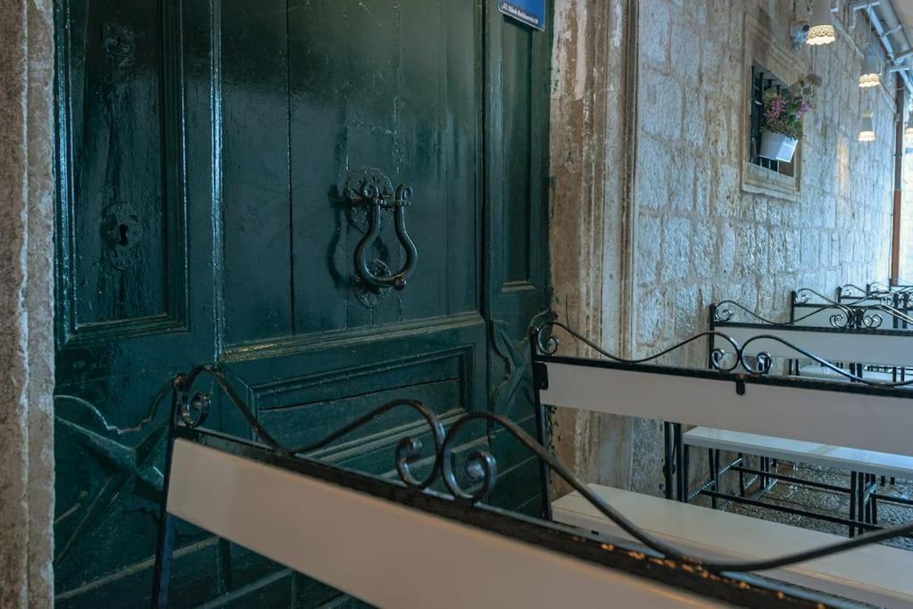 Apartment Old Town Finesse Дубровник Екстериор снимка